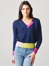 525 Women's Colorblock Trim V-Neck Pullover Sweater