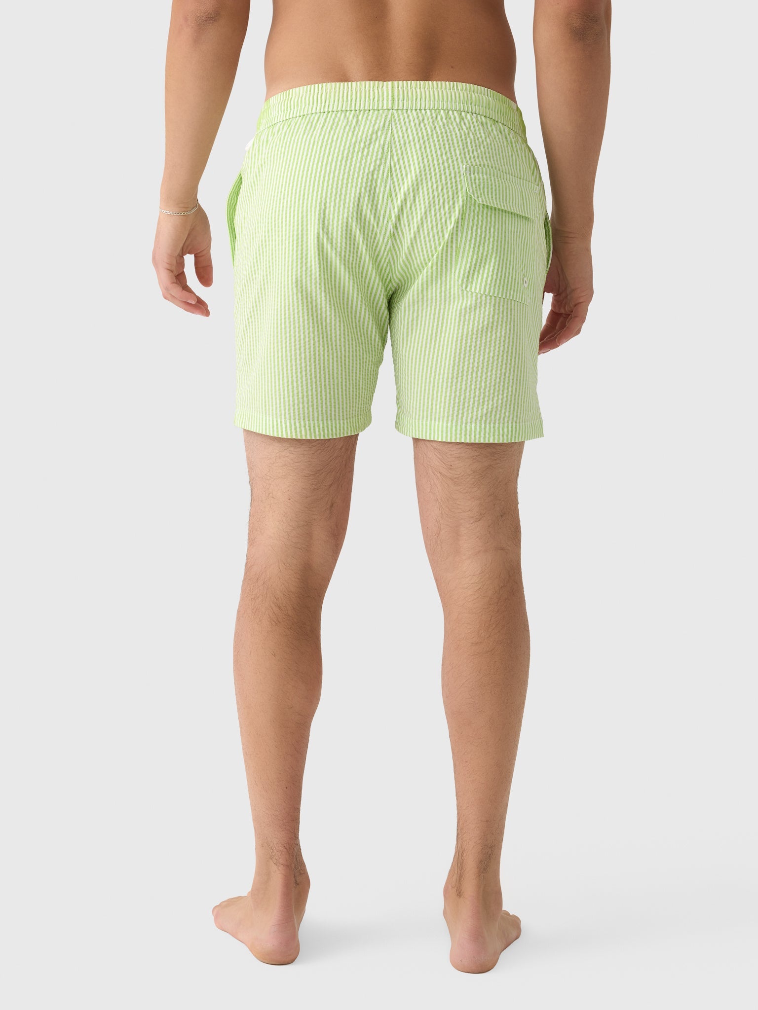 04651 / A Trip In A Bag Men's Seersucker Swim Trunk
