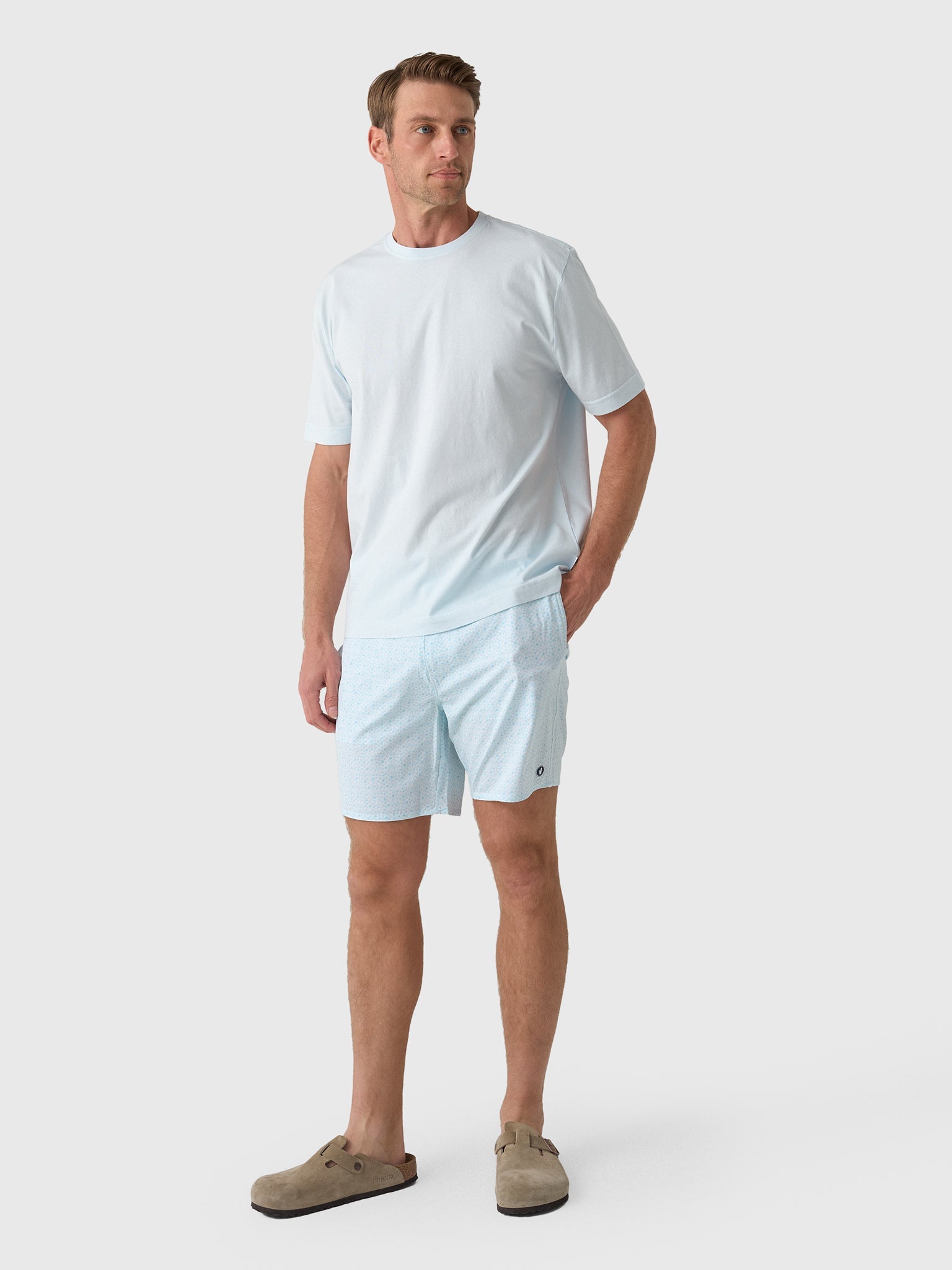 04651 / A Trip In A Bag Men's Jersey Tee