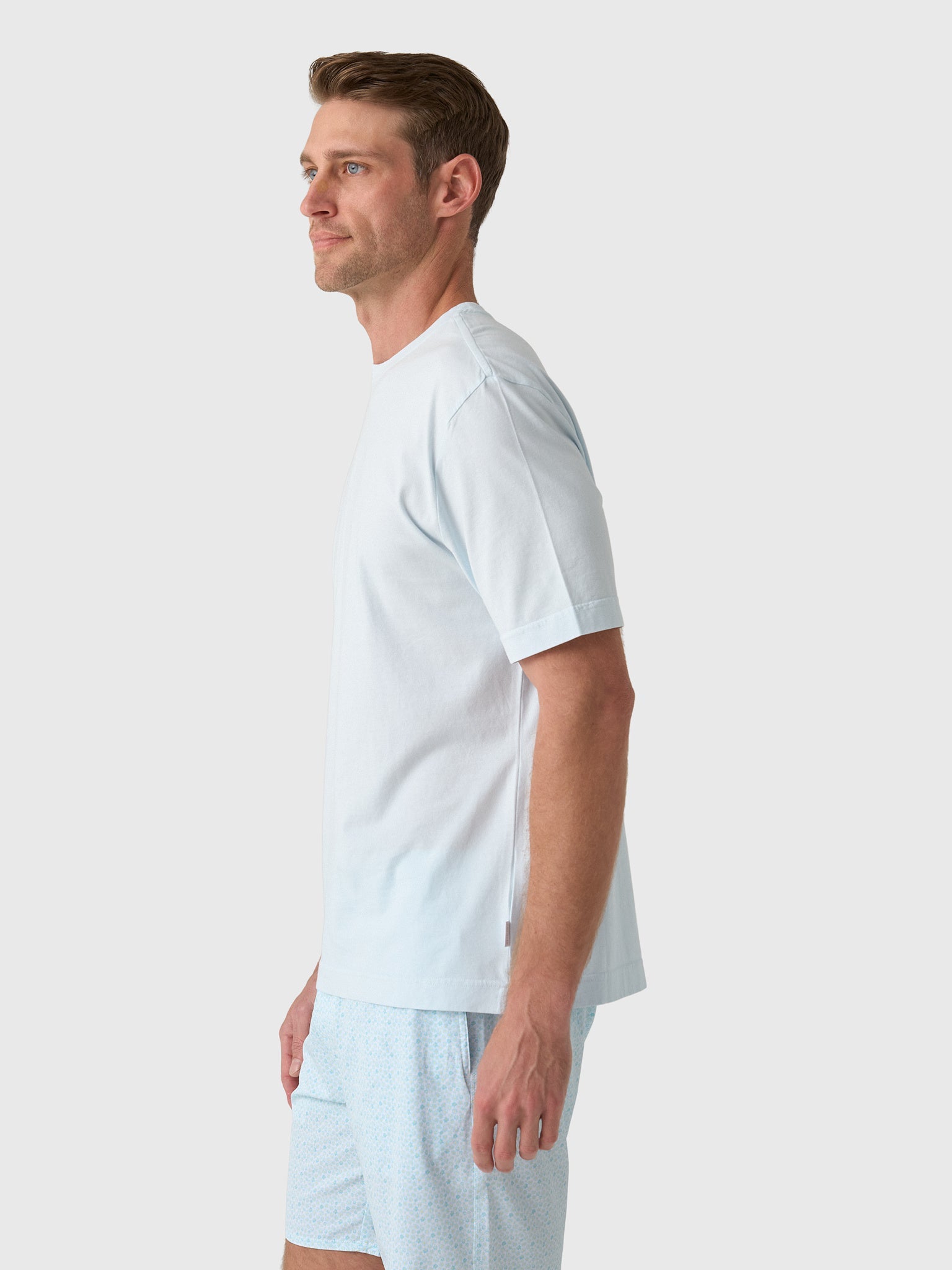04651 / A Trip In A Bag Men's Jersey Tee