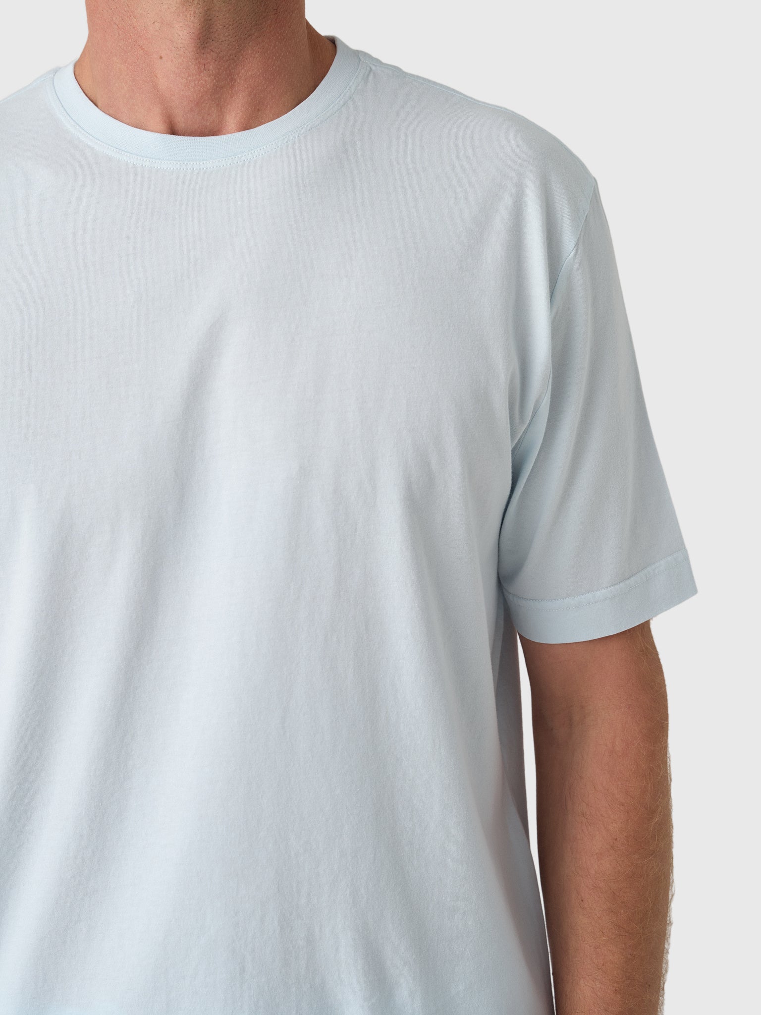 04651 / A Trip In A Bag Men's Jersey Tee