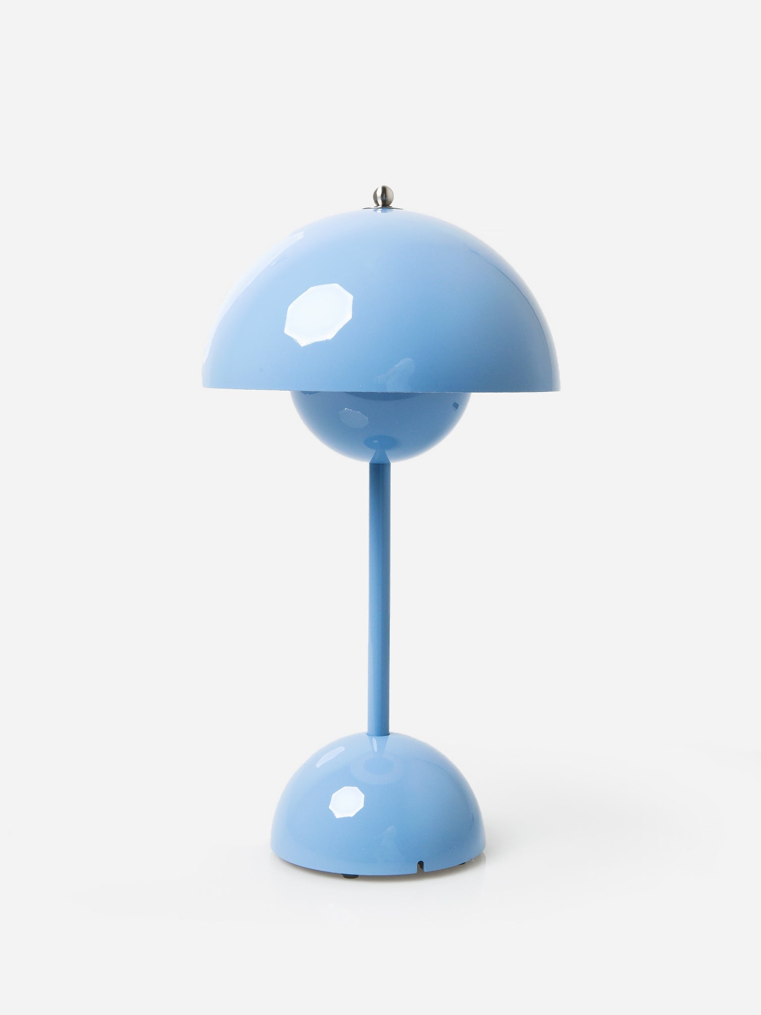 +Tradition Flowerpot Portable Table Lamp