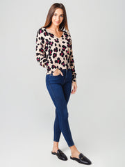 525 Women's Printed Relaxed V-Pullover Sweater